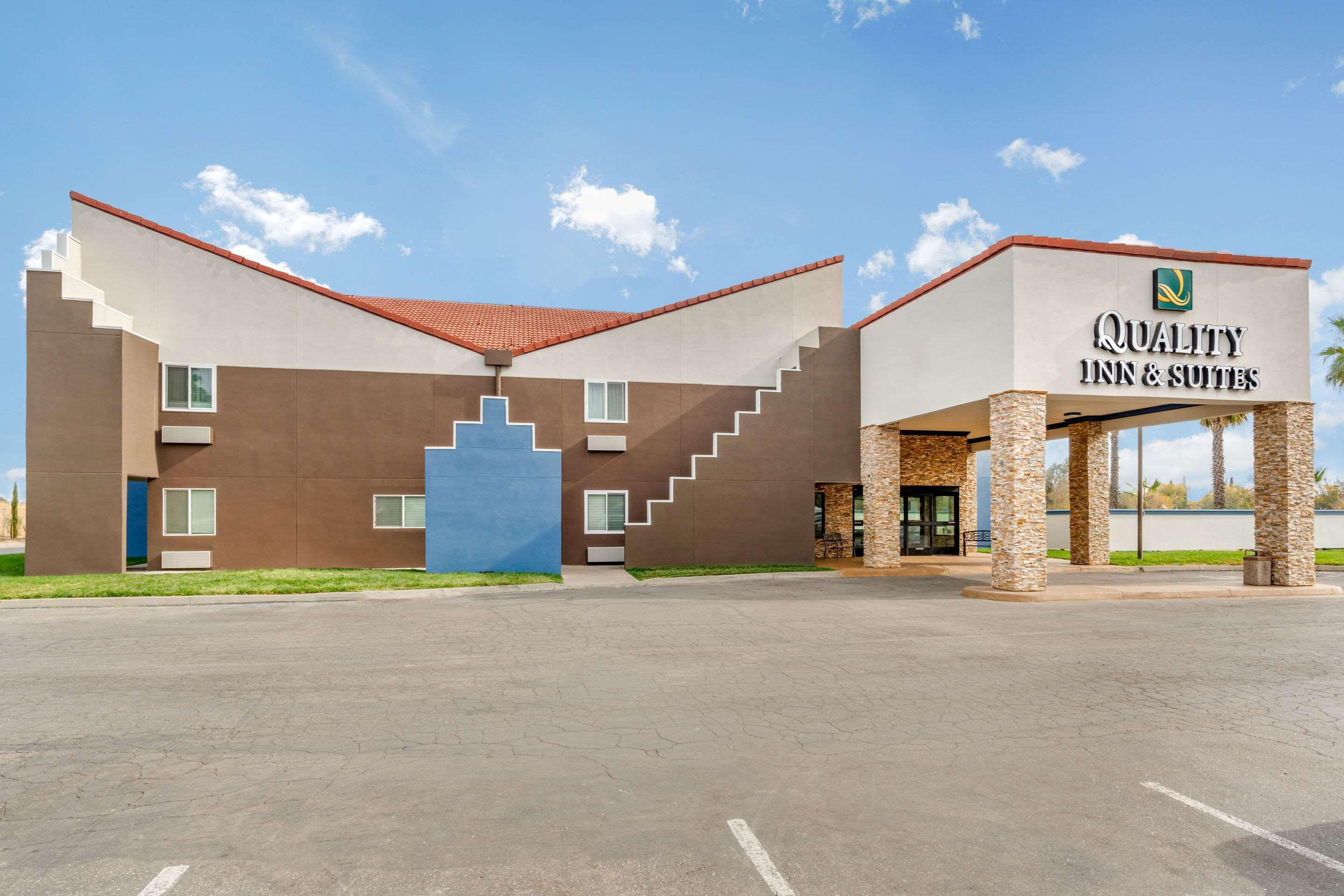 Quality Inn & Suites Vacaville Exteriör bild